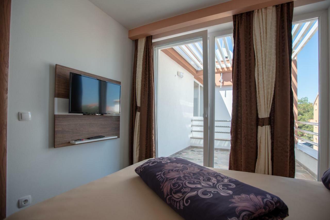 Vila Tatjana Vodice Eksteriør bilde