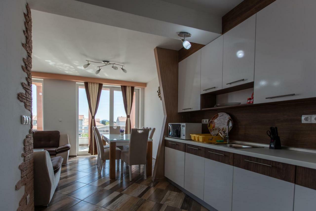 Vila Tatjana Vodice Eksteriør bilde