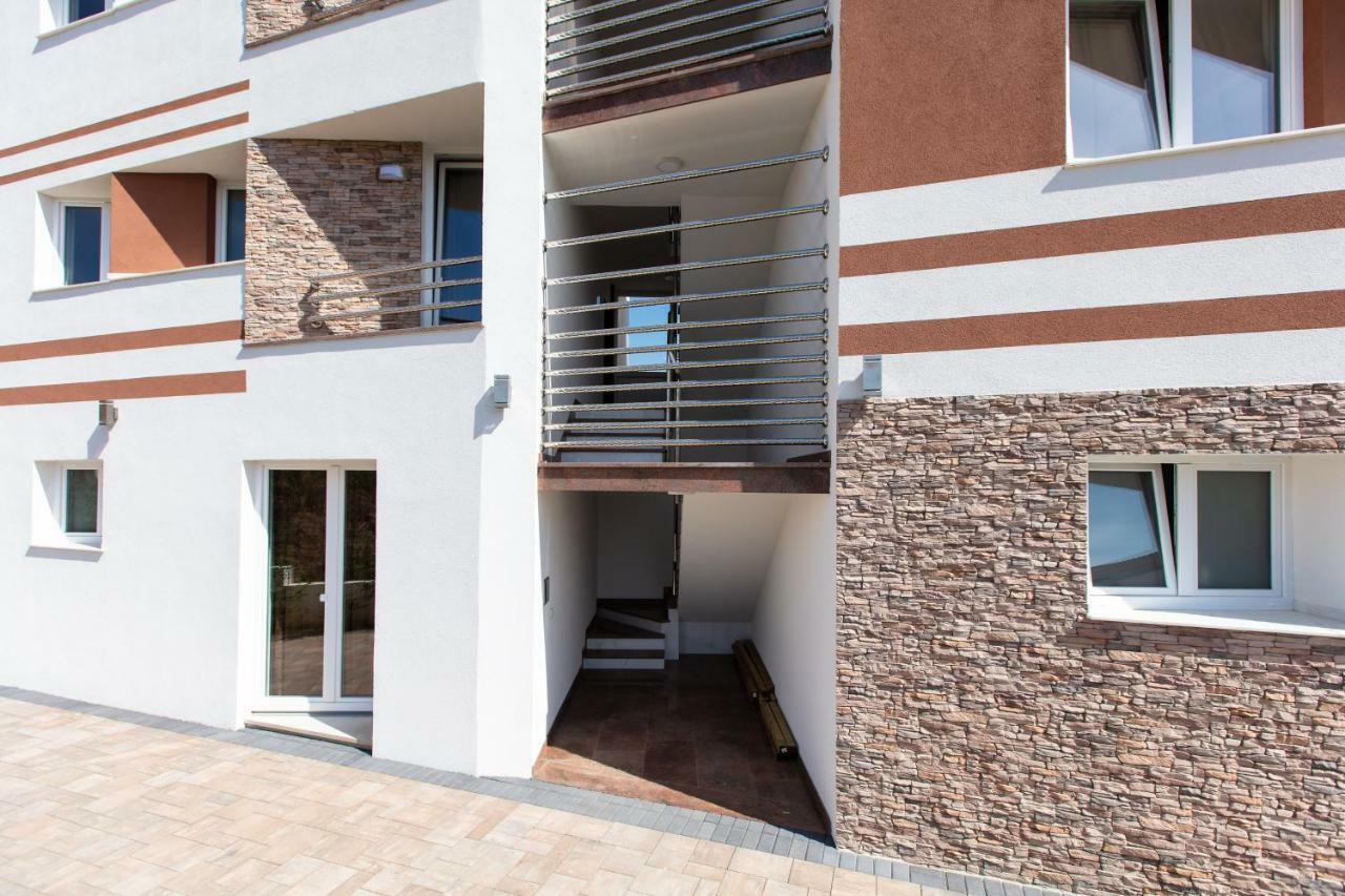 Vila Tatjana Vodice Eksteriør bilde